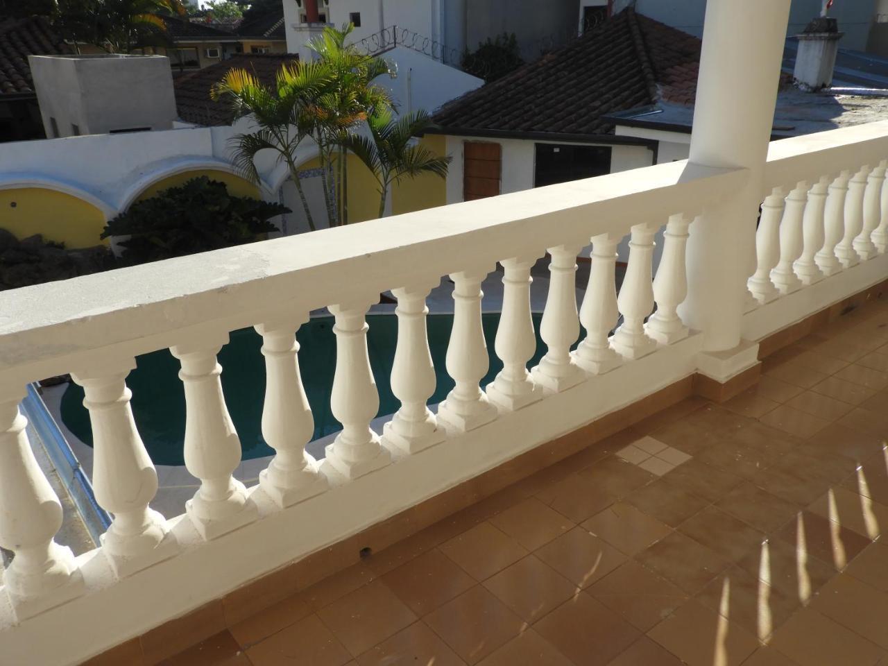 Hotel Casa Jardin อะซุนซิออง ภายนอก รูปภาพ